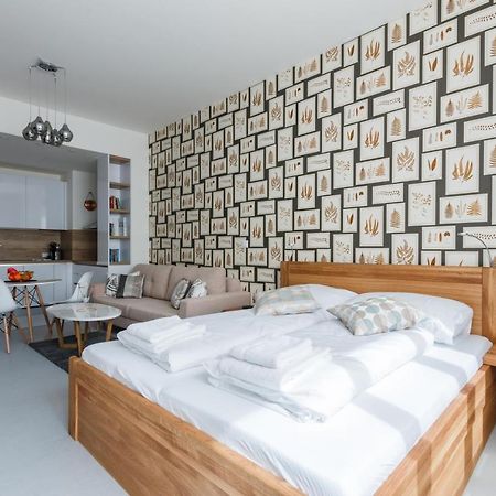 Designer Studio In New Town By Prague Days Lejlighed Eksteriør billede